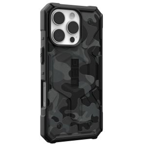 UAG Pathfinder Backcover iPhone 16 Pro - Midnight Camo