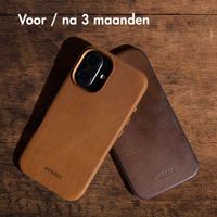 Accezz Vintage Leather Magsafe Backcover Apple iPhone 13 - Tabacco Cognac