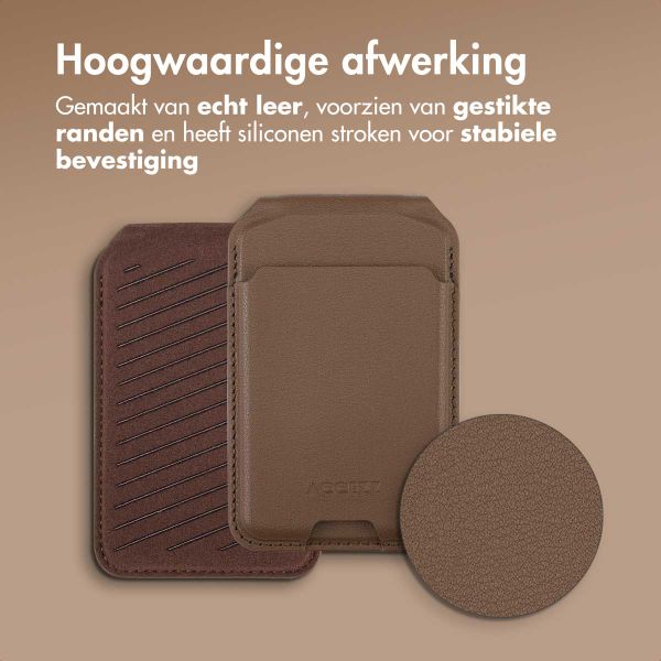 Accezz Leren Wallet met standaard voor MagSafe - Coffee Brown