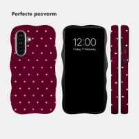 Selencia Vivid Wavy Backcover met MagSafe Samsung Galaxy A57 (5G) - Happy Dots Burgundy