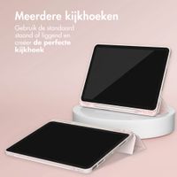 Accezz Smart Silicone Bookcase Apple iPad Air 13 inch (2026) M4 / (2025) M3 / (2024) M2 - Roze