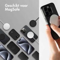 Accezz Leather Bookcase 2-in-1 met MagSafe Apple iPhone 15 Pro - Onyx Black