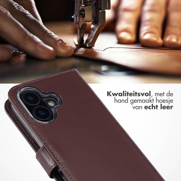 Selencia Echt Leren Bookcase Apple iPhone 16 - Bruin