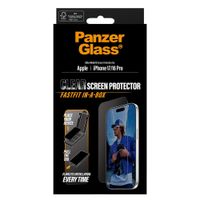 PanzerGlass Ultra Wide Fit FastFit in-a-box Screenprotector Apple iPhone 17 / 16 Pro