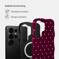 Selencia Vivid Wavy Backcover met MagSafe Samsung Galaxy S26 Ultra - Happy Dots Burgundy
