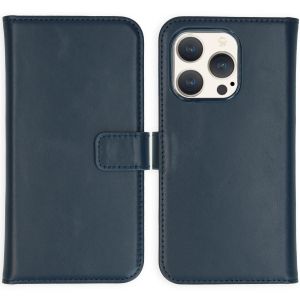 Selencia Echt Lederen Bookcase iPhone 15 Pro - Blauw