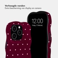 Selencia Vivid Wavy Backcover met MagSafe Apple iPhone 15 Pro - Happy Dots Burgundy