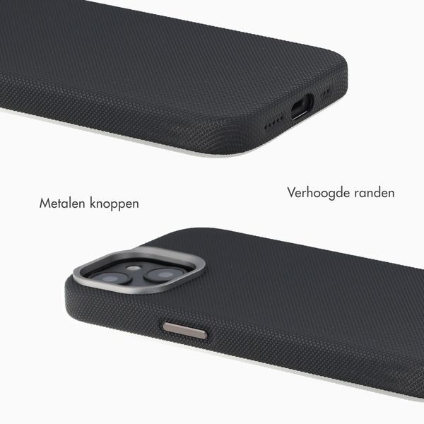 Accezz Mesh Backcover met MagSafe Apple iPhone 14 / 13 - Zwart