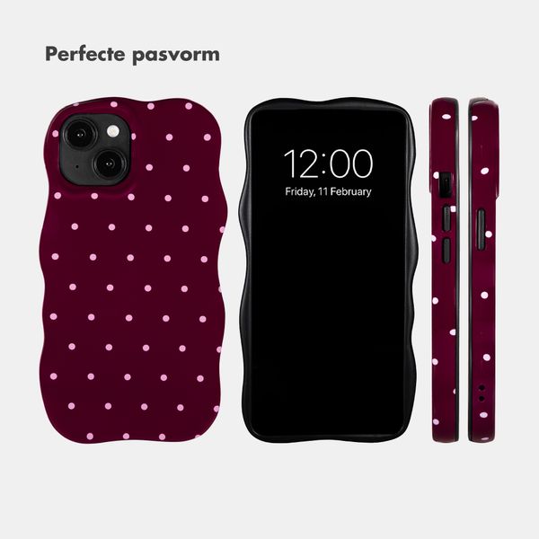 Selencia Vivid Wavy Backcover met MagSafe Apple iPhone 14 / 13 - Happy Dots Burgundy
