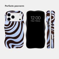 Selencia Vivid Wavy Backcover met MagSafe Apple iPhone 18 Pro Max / 17 Pro Max - Dream Swirl Chocolate