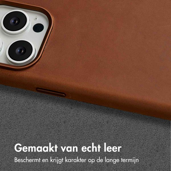Accezz Vintage Leather Magsafe Backcover iPhone 15 Pro - Tabacco Cognac