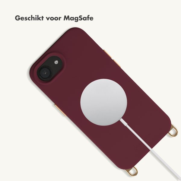 Selencia Rivièra MagSafe Backcover met afneembare haakjes Apple iPhone 17e / 16e - Bold Burgundy