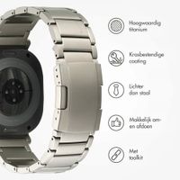 Accezz Mat Titanium bandje Samsung Galaxy Watch Ultra (2024/2025) - Titanium