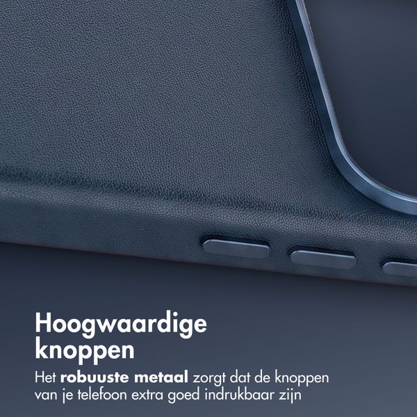 Accezz MagSafe Leather Backcover Apple iPhone 18 Pro / 17 Pro - Nightfall Blue