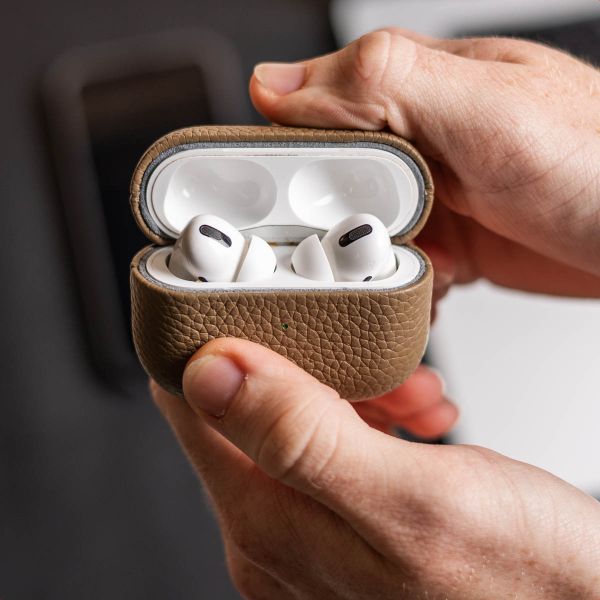 Accezz Echt Leren Case Apple AirPods Pro - Taupe