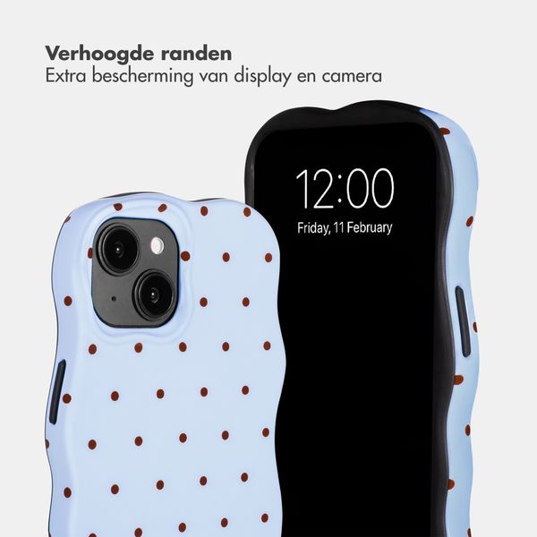Selencia Vivid Wavy Backcover met MagSafe Apple iPhone 14 / 13 - Happy Dots Digital Sky