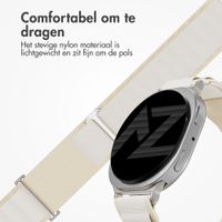 Accezz Nylon Alpine bandje Samsung Galaxy Watch 9 (40/44mm) / Watch 8 (40/44mm) / Classic (46mm) - Sterrenlicht