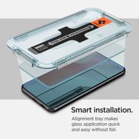 Spigen GLAStR EZ Fit Screenprotector + Applicator Samsung Galaxy S22