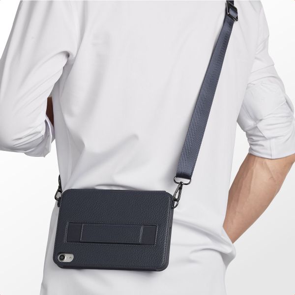 Accezz Trifold Bookcase with Handstrap iPad Mini 7 (2024) / iPad Mini 6 (2021) - Donkerblauw