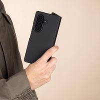 Accezz Liquid Silicone Backcover met MagSafe Samsung Galaxy Z Fold 8 Ultra - Zwart