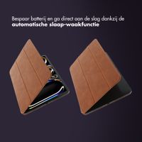 Accezz Leather Trifold Bookcase Apple iPad Pro 13 (2025) M5 / (2024) M4 - Cognac
