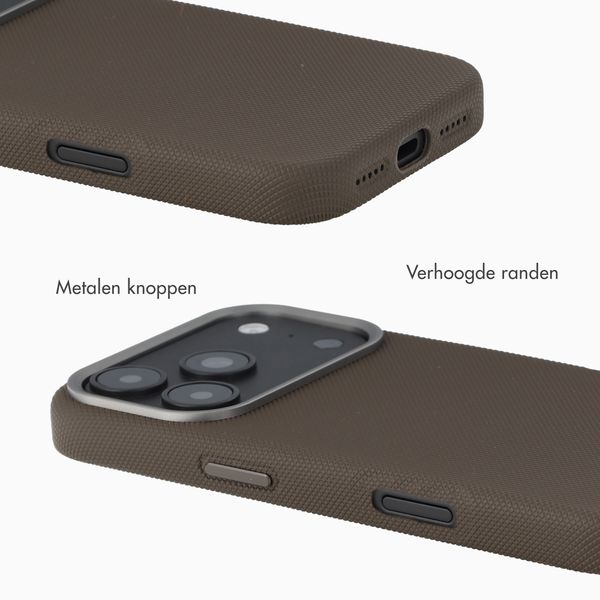 Accezz Mesh Backcover met MagSafe Apple iPhone 17 Pro - Bruin
