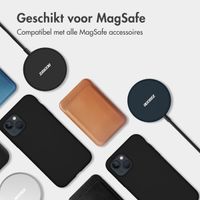 Accezz Liquid Silicone Backcover met MagSafe Samsung Galaxy A36 - Zwart