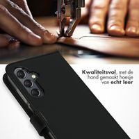 Selencia Echt Leren Bookcase Samsung Galaxy A25 (5G) - Zwart