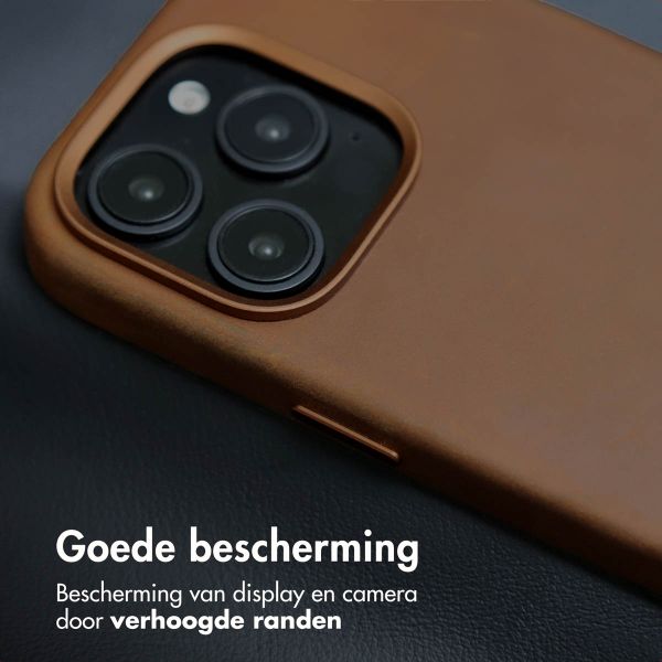 Accezz Vintage Leather MagSafe Backcover Apple iPhone 16 Pro Max - Tabacco Cognac