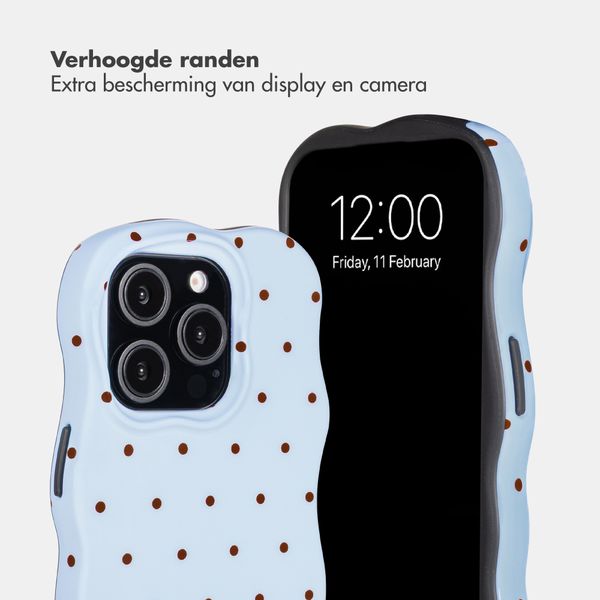 Selencia Vivid Wavy Backcover met MagSafe Apple iPhone 15 Pro - Happy Dots Digital Sky