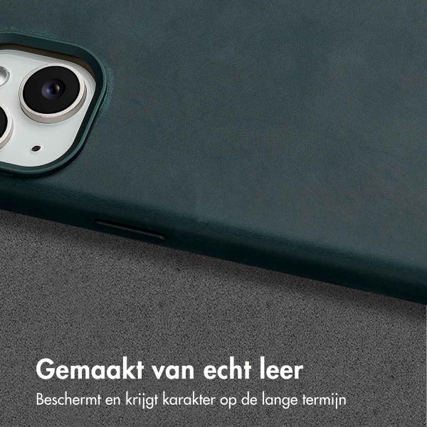 Accezz Vintage Leather Magsafe Backcover iPhone 15 - Smokey Green