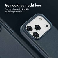 Accezz MagSafe Leather Backcover Apple iPhone 17 Pro - Nightfall Blue