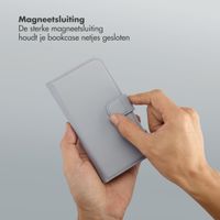 Accezz Edge Uitneembare Bookcase met MagSafe Apple iPhone 18 Pro / 17 Pro - Grijs