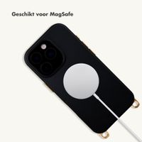 Selencia Rivièra MagSafe Backcover met afneembare haakjes Apple iPhone 16 Pro - Velvet Black