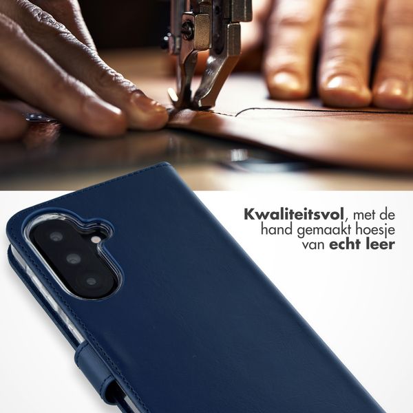 Selencia Echt Leren Bookcase Samsung Galaxy A37 (5G) - Donkerblauw