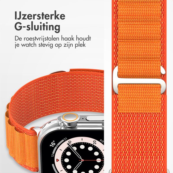 Accezz Nylon Alpine bandje Apple Watch | 44/45/46/49 mm - Oranje