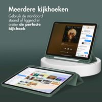 Accezz Smart Silicone Bookcase iPad Air 11 inch (2024) M2 / Air 5 (2022) / Air 4 (2020) - Donkergroen