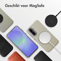 Accezz MagSafe Leather Backcover Samsung Galaxy A36 / A56 - Light Grey