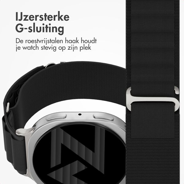 Accezz Nylon Alpine bandje Samsung Galaxy Watch 9 (40/44mm) / Watch 8 (40/44mm) / Classic (46mm) - Zwart
