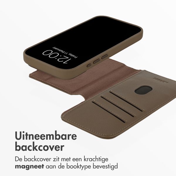 Accezz Leather Bookcase 2-in-1 met MagSafe Apple iPhone 18 Pro / 17 Pro - Coffee Brown