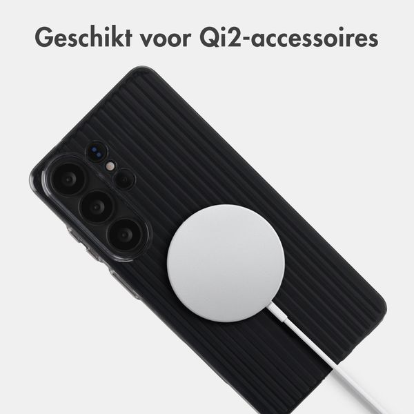 Accezz Lite Backcover met MagSafe | Fluted | Samsung Galaxy S26 Ultra - Smokey Clear