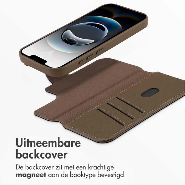 Accezz Leather Bookcase 2-in-1 met MagSafe Apple iPhone 17e / 16e - Coffee Brown