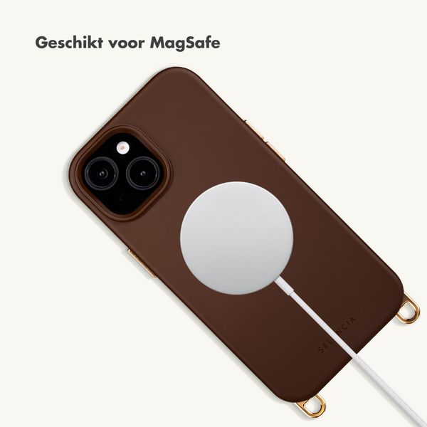 Selencia Rivièra MagSafe Backcover met afneembare haakjes Apple iPhone 15 - Choco Brown