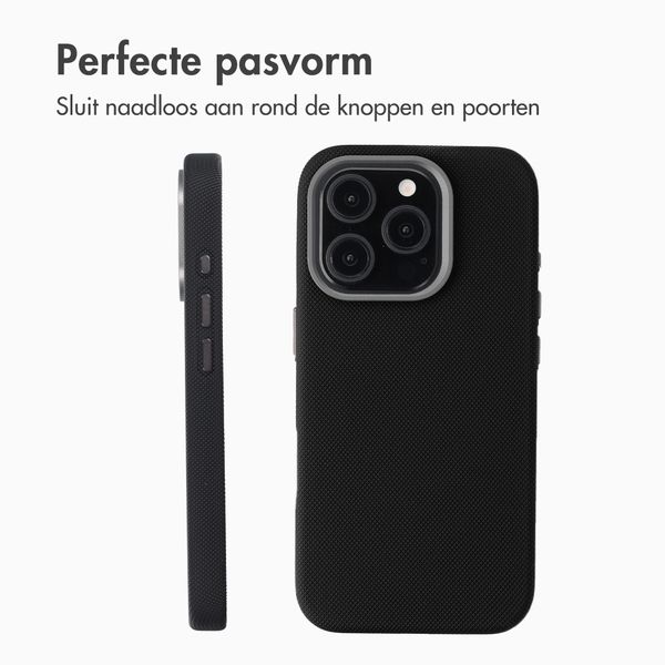 Accezz Mesh Backcover met MagSafe Apple iPhone 16 Pro - Zwart