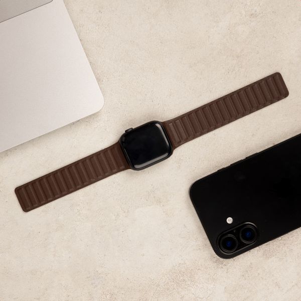 Accezz Magnetisch echt lederen bandje Apple Watch | 38/40/41/42 mm - Chocolate Brown
