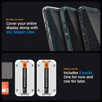 Spigen GLAStR Privacy EZ Fit Screenprotector + Applicator Apple iPhone 15 Pro