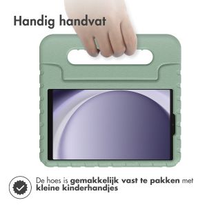 Accezz Kidsproof Backcover met handvat Samsung Galaxy Tab A9 8.7 inch - Olijfgroen