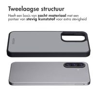 Accezz Rugged Frosted MagSafe Backcover Samsung Galaxy A17 - Zwart