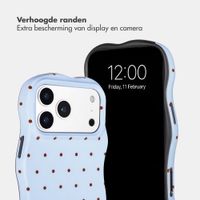 Selencia Vivid Wavy Backcover met MagSafe Apple iPhone 18 Pro / 17 Pro - Happy Dots Digital Sky