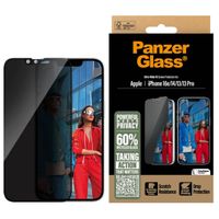 PanzerGlass Privacy Ultra-Wide Fit Anti-Bacterial Screenprotector incl. applicator iPhone 13 / 13 Pro / 14 / 16e